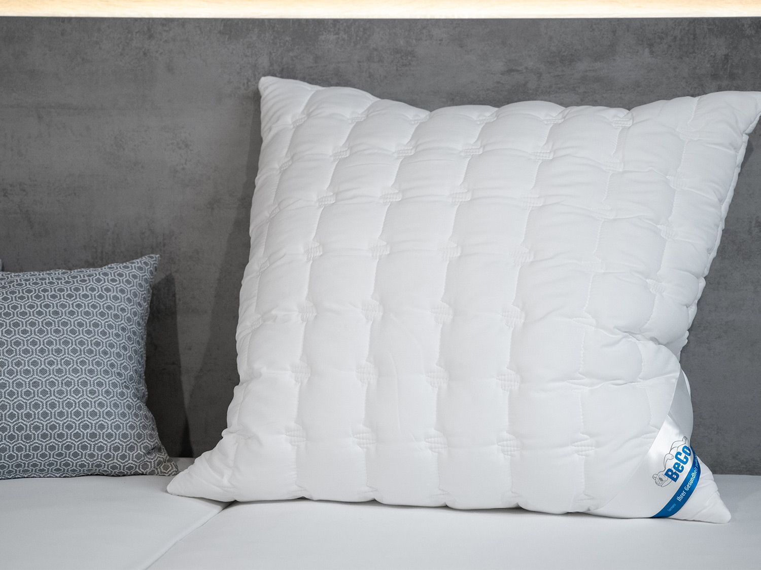 BeCo Polštář (80 X 80 cm)