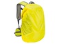 Žlutý nepromokavý obal na batoh.