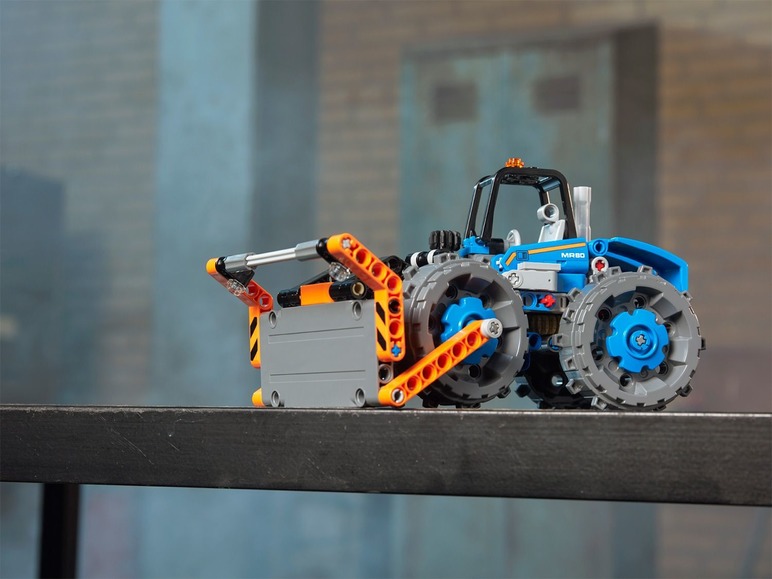  Zobrazit na celou obrazovku LEGO® Technic 42071 Buldozer - Obrázek 10