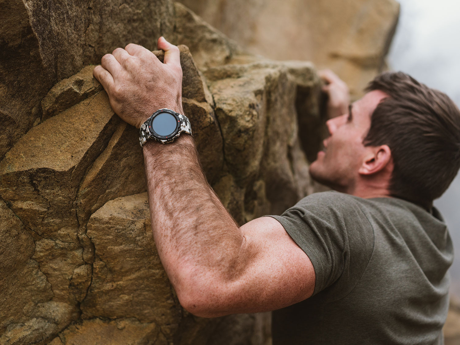 Análisis: Probamos el Amazfit T-Rex: el reloj inteligente que lo aguanta  todo
