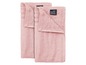 Dva růžové ručníky od značky Kleine Wolke.