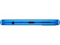 Spodní strana modrého smartphonu s mikrofonem, portem USB-C a reproduktory.