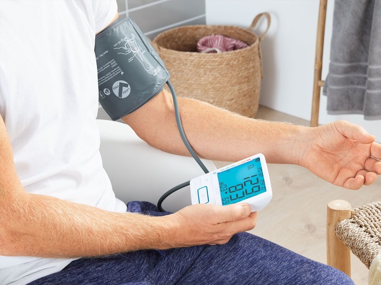  Zobrazit na celou obrazovku SILVERCREST® PERSONAL CARE Měřič krevního tlaku s Bluetooth® SBM 69 - Obrázek 2