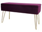 Fialový sametový  sedák se zlatými nohami