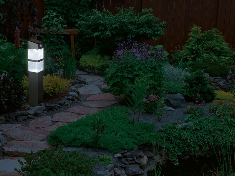  Zobrazit na celou obrazovku LIVARNO LUX LED solární zahradní svítidlo - Obrázek 19
