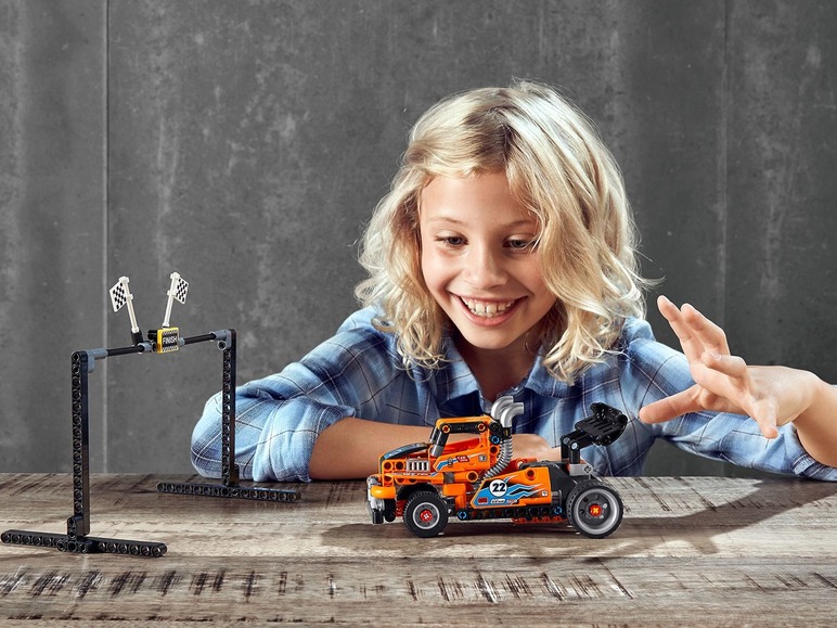  Zobrazit na celou obrazovku LEGO® Technic 42104 Závodní auto - Obrázek 7
