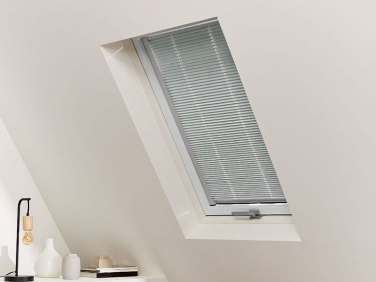  Zobrazit na celou obrazovku LIVARNO home Termoizolační roleta pro střešní okna Velux, 61,4 x 75–118 cm - Obrázek 11