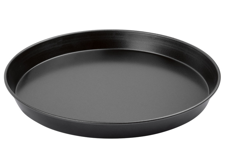 Okrouhlá forma na pizzu nebo koláče.