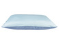 Světle modrý polštář s modrým lemem.