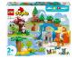 Krabice LEGO Duplo 10446 3v1 Rodiny divokých zvířat, s figurkami zvířat a postavenými krajinami.