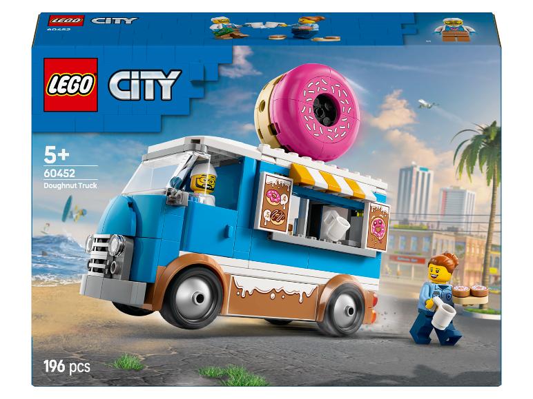Sada LEGO City 60452 Donut Truck s modrým náklaďákem a dvěma minifigurkami.