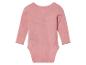 Růžový overal pro miminko s dlouhým rukávem.