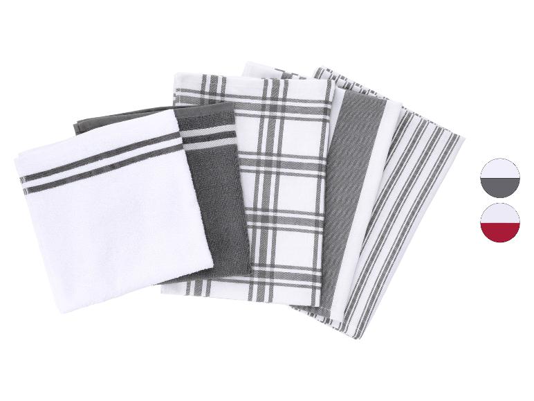 Sada šedých a bílých kuchyňských utěrek s pruhy a kostkami