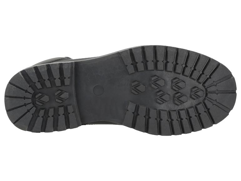 Černá podrážka pracovní nebo turistické boty.