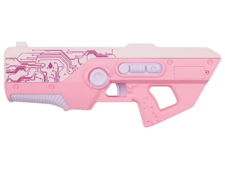 Růžový hračkářský blaster se vzorem plošného spoje.