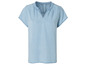 Světle modrá denimová košile s krátkým rukávem a výstřihem do V.