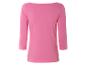 Růžová košile s dlouhým rukávem.