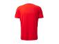 Červené tričko s krátkým rukávem.