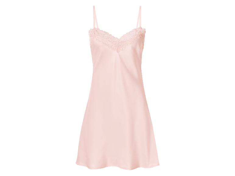 Růžová hedvábná noční košile s krajkovými detaily