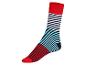 Červená, bílá a modrá pruhovaná ponožka.