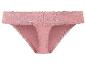 Růžové tanga s krajko.