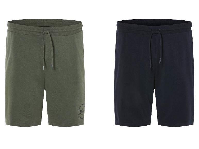 Bavlněné šortky, khaki a černá. Neformální styl.