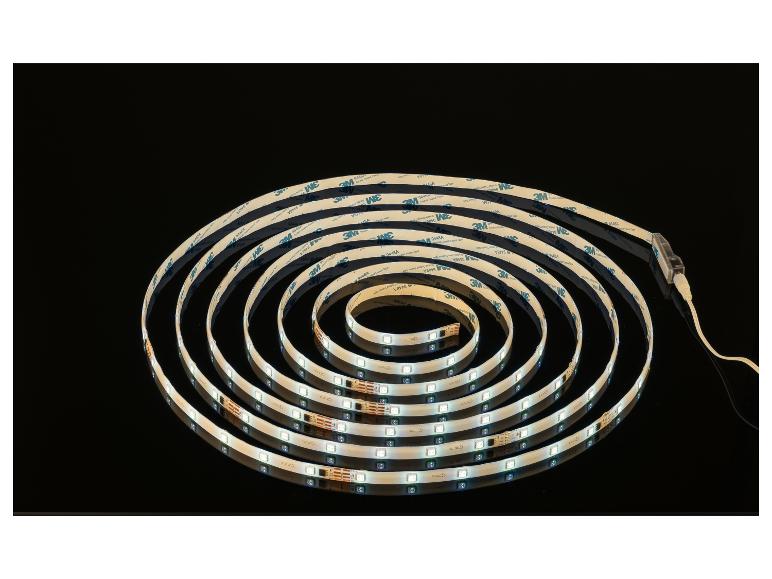 Bílý LED pásek s 3M páskou, srolovaný.