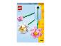 LEGO 40647 stonky květin s růžovými a bílými květy.