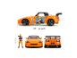 Oranžové hračkářské auto Honda S2000 s motivem Naruto Shippuden a figurkou Naruta.