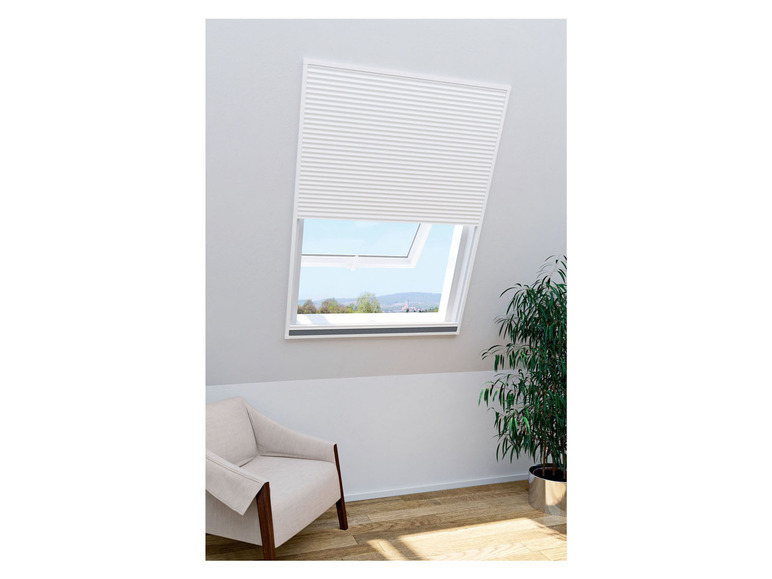  Zobrazit na celou obrazovku LIVARNO home Ochrana střešních oken proti hmyzu a slunci, 110 x 160 cm - Obrázek 2