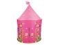 Růžový dětský stan s motýly a květinami.
