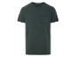 Tmavě zelené tričko s kapsou, klasický střih.