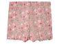 Růžové dětské šortky s jemným květinovým vzorem.
