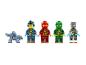 Čtyři minifigurky LEGO Ninjago a ledový drak.