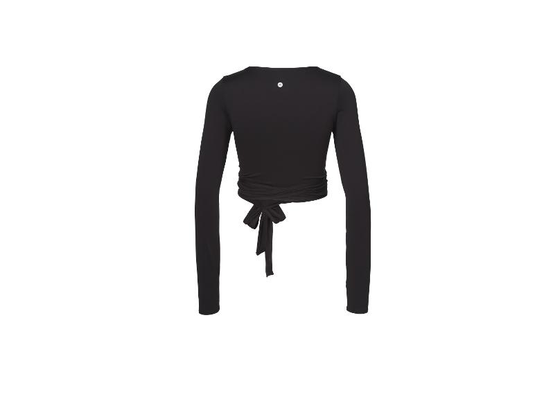 Černý top s dlouhým rukávem a zavazováním v pase, pohled zezadu.