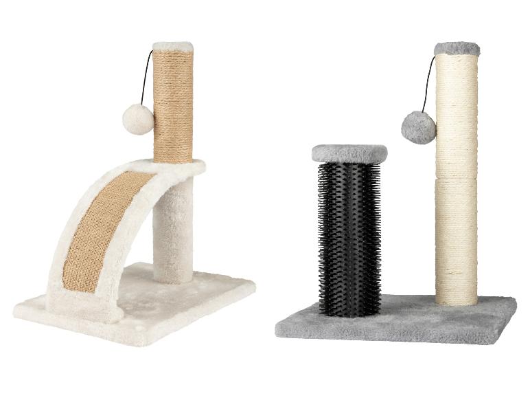 Dva škrabadla pro kočky, jedno s obloukem a jedno se štětcem.