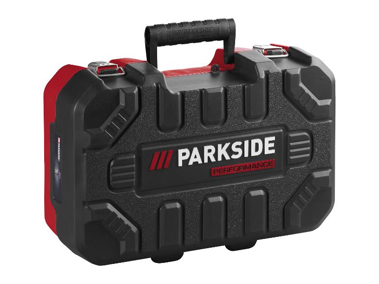 Černo-červený kufr na nářadí Parkside Performance s rukojetí.