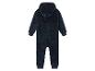 Modrý, plyšový overal pro děti.