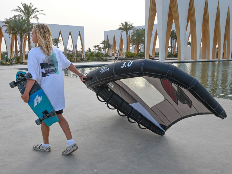  Zobrazit na celou obrazovku F2 Sada longboard a křídlo Glide Surf - Obrázek 4