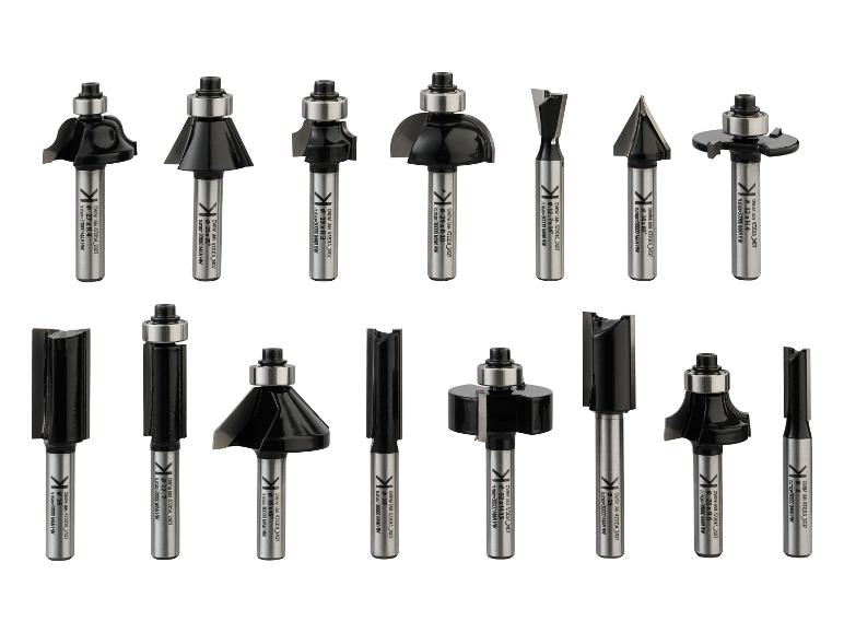 Sada fréz K na dřevo: různé typy, včetně profilových a fazetových fréz.
