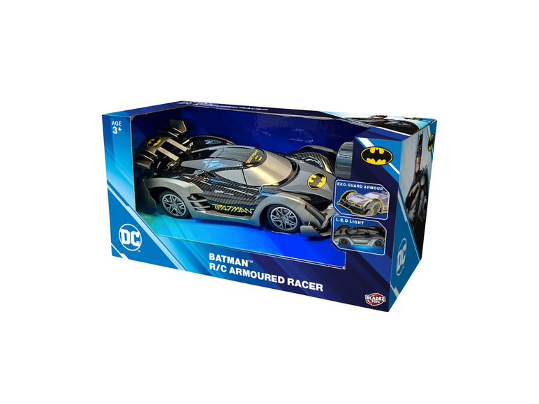 Krabice s Batmanem R/C pancéřovaným závodním vozem.