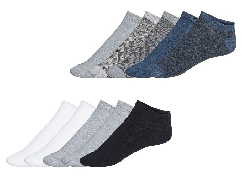Sada ponožek do půl lýtek: šedé, bílé a tmavě modré.