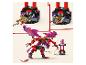 Lego Ninjago drak a malá struktura se zlatým prstenem a řetězem.