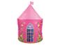 Růžový dětský stan s motivem hradu a květinami.