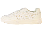 Krémové nízké tenisky s prolamovaným vzorem.