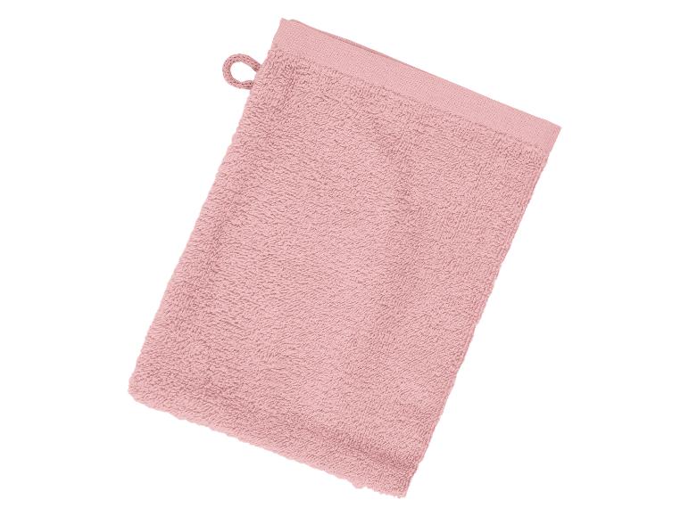 Růžová froté žínka.