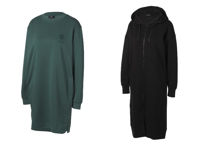 Jette Sport dlouhé mikinové šaty s dlouhým rukávem v tmavě zelené barvě a černý dlouhý kardigan s kapucí.