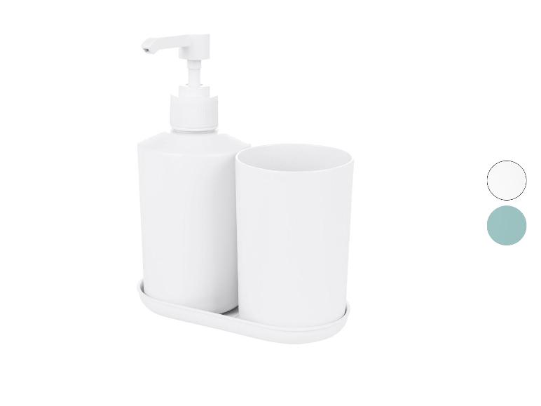 Dávkovač mýdla a kelímek, minimalistická bílá sada.