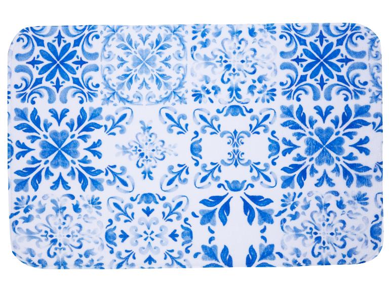 Koberec nebo podtácek, modrobílé vzory azulejos.