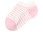 Růžová ponožka s bílými pruhy.